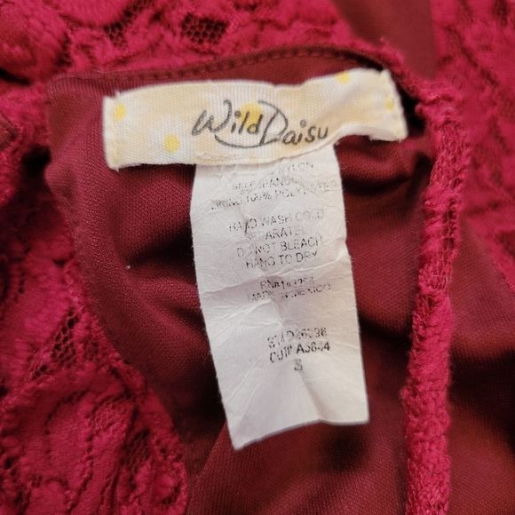 𝅺WILD Daisy Burgundy Lace Dress - Picture 9 of 10